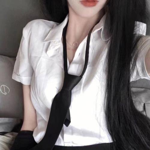 灯塔谋杀案